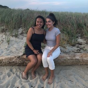 Meet your Posher, Brenna